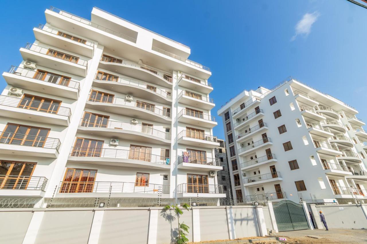 Luxury 3Br Ensuite Apt In Prestigious Nyali Mombasa Luaran gambar